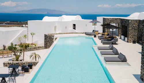Aqua Pool Suite