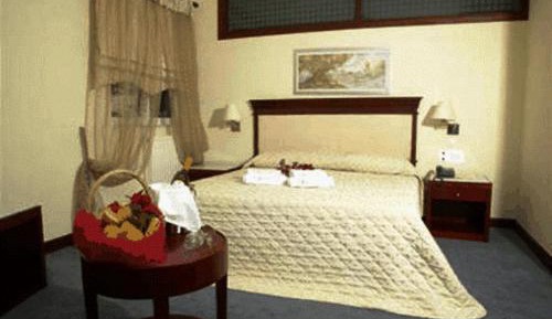 Double or Twin Room with Sea View