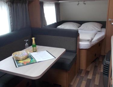 Caravan - 2 Adults + 2 Children