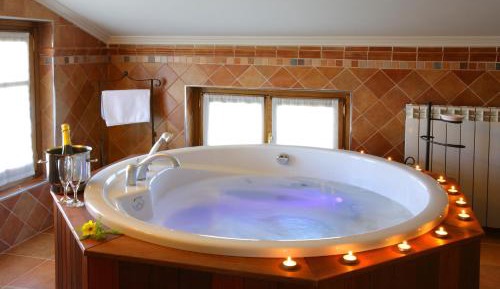 Junior Suite with Spa Bath