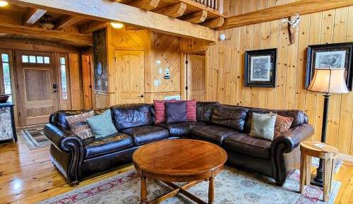 Four bedroom holiday home 