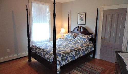 Deluxe Suite with Sea View