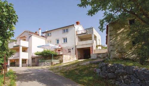 Three Bedroom Apartment