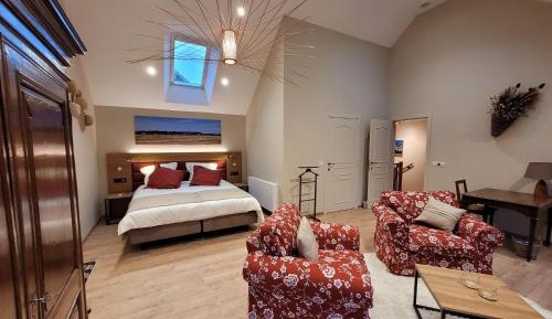 Large Double or Twin Room