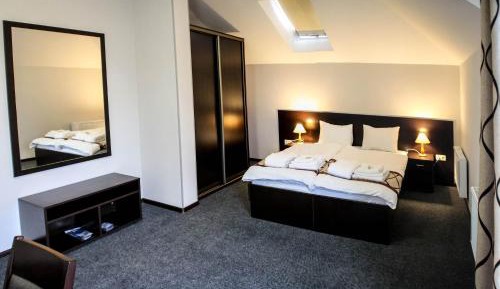 Double or Twin Room with Private External Bathroom