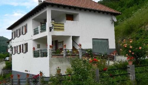 Three-Bedroom Townhouse