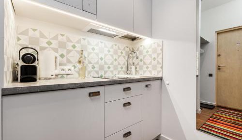 Studio Apartment (2 Adults)