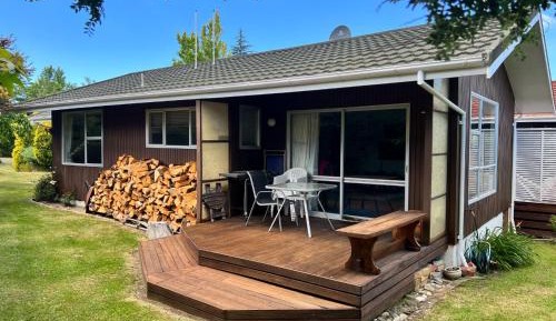 Three-Bedroom Holiday Home 