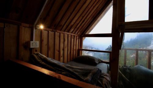 Bed in 6-Bed Mixed Dormitory Room