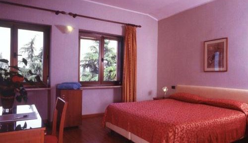 Economy Triple Room - Attic