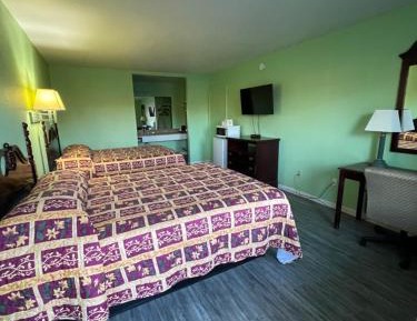 Queen Room with Two Queen Beds