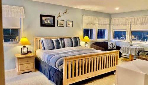 King Room with Sofa Bed