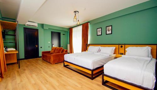 Superior Triple Room