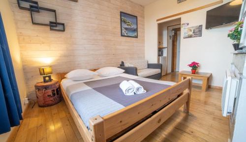 Studio Apartment