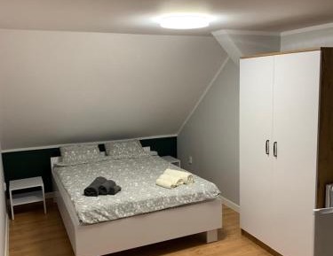 Large Double Room
