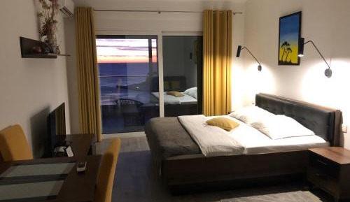 Studio Apartment with Sea View