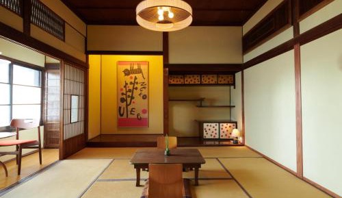 Japanese-Style Room
