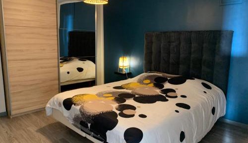 Two-Bedroom Apartment (6 Adults)
