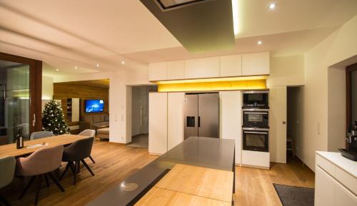 Superior Chalet