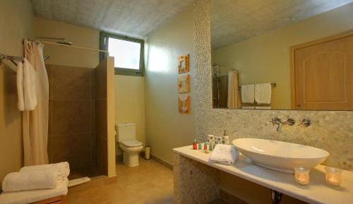 Grand Four-Bedroom Villa