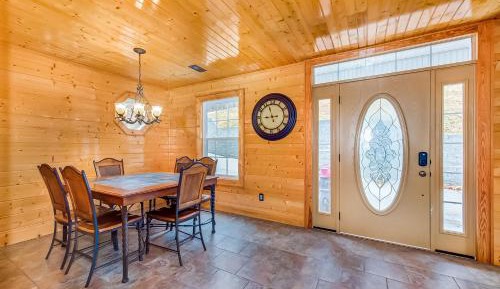 Four bedroom holiday home 