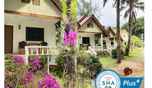 Villa - Beach Front