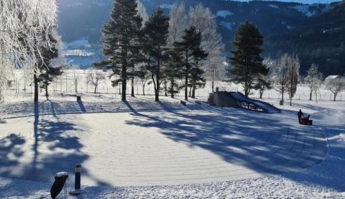 Apartment with Lake View