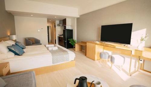 Superior King Room