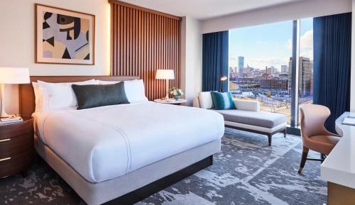 Suite Patron Junior 1 King Bed