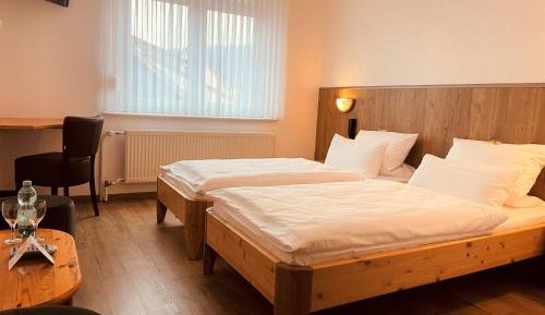 Economy Twin Room