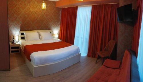 Superior Family Room