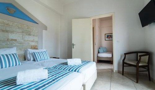 One-Bedroom Triple Apartment