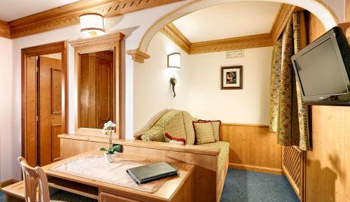 Junior Suite with Balcony and View