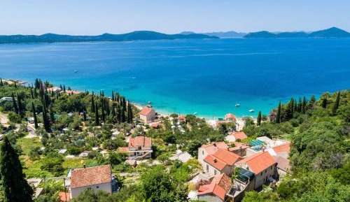 Premium Studio Apartment with Balcony and Sea View 