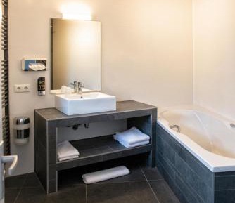 Superior Room with Bath