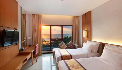 Deluxe Double or Twin Room with Sea View