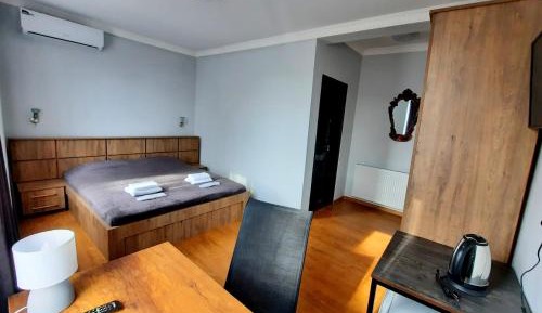 Large Double Room