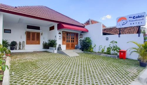 Twin Room with Private Bathroom