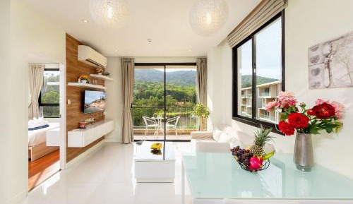 Deluxe Apartment