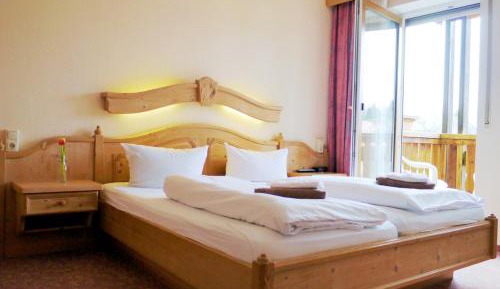 Large Double Room with Balcony 