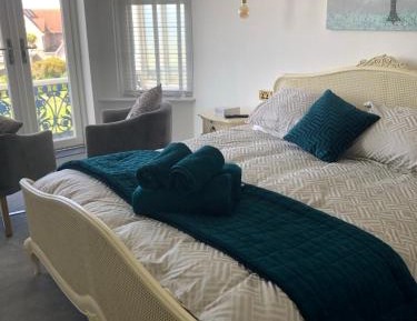 Superior Super King Room with Sea View