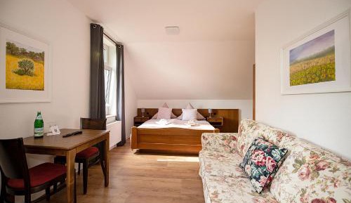 Large Double Room