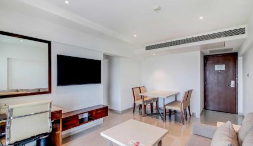 One Bedroom Residence with Jacuzzi, Wine Bottle, 15% off on Food and Soft Beverages, and Late check-out until 2 PM