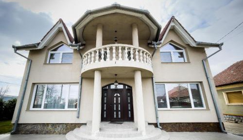 Standard Villa