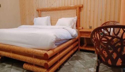 Deluxe Double Room with Extra Bed