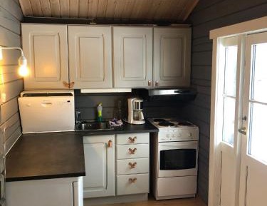 Cottage 6