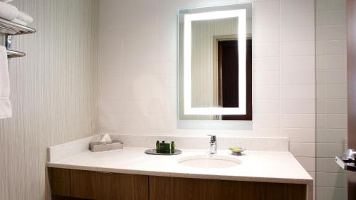 Standard Deluxe King