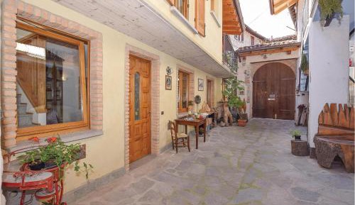 Two-Bedroom Holiday Home