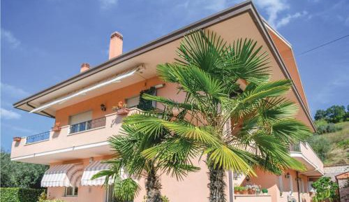 Two-Bedroom Holiday Home