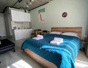 Studio Apartment